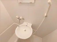 設備・使用は号室により異なる為、現況を優先致します。