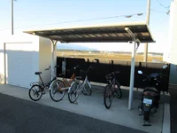屋根付き駐輪場