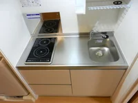 一人暮らしにピッタリの機能的なシンク