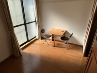 2階は絨毯仕様です。