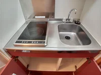 備品や設備仕様は号室等により異なります。現地をご確認下さい。