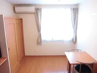 1階はフローリング、2階はじゅうたんです。