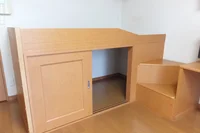 1階はフローリング、2階はじゅうたんです。