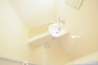 備品や設備仕様は号室等により異なります現地をご確認下さい。