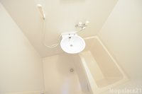 備品や設備仕様は号室等により異なります現地をご確認下さい。