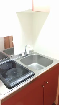 2口の電気コンロ付き