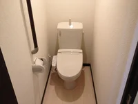 温水シャワートイレ