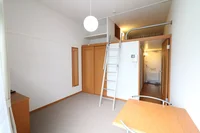 1Fはフローリング仕様・2Fは絨毯仕様になります。