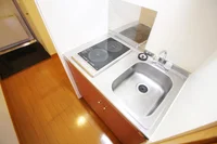 ラジエントヒーターコンロでお手入れも簡単です♪