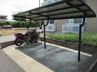 屋根付き駐輪場