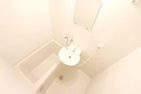 浴室乾燥機で雨や雪の日でもらくらくお洗濯！