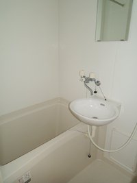 バス・トイレ別々です。