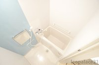 備品や設備仕様は号室等により異なります現地をご確認下さい。