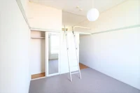 （※一部の号室で家具家電なし）１Ｆ・２Ｆ絨毯仕様