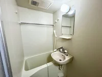 設備・使用は号室により異なる為、現状を優先いたします。