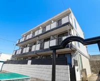 新下関駅近くで　駐車場有の物件！　近隣に病院やスーパー等あり生活に便利な立地となっております。