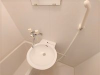 設備・使用は号室により異なる為、現況を優先致します。