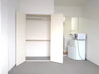 現況優先
