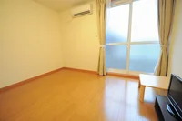 同タイプ部屋の写真となり設備等は現況と異なる場合があります。