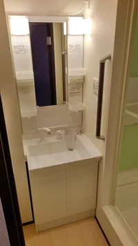 独立洗面台