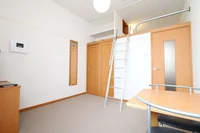 １Fはフローリング仕様・２Ｆは絨毯仕様になります。