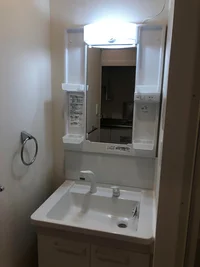 独立洗面台