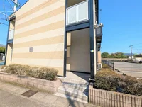 2F側エントランス