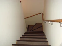 階段（２階のみ）