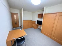 1階はフローリング、2階はじゅうたんです。