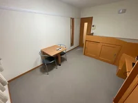 1階はフローリング、2階はじゅうたんです。