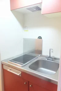 電気コンロ設置済みです。