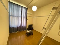 1階はフローリング、2階はじゅうたんです。