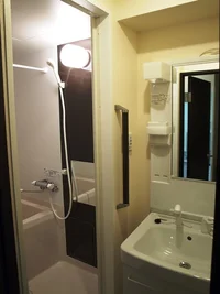 お風呂には浴室乾燥機付き