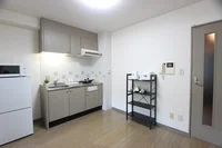 ※炊飯器・鍋フライパン・掃除機・アイロン・空気清浄機・HDD・ブルーレイレコーダーは現在設置しておりません。