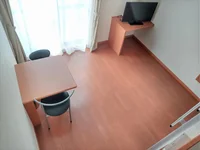 1階はフローリング、2階はじゅうたんです。