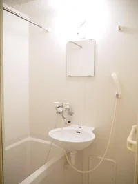 雨の日にも便利な浴室乾燥機付き