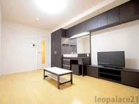 お部屋によって壁の色が違う場合がございます。