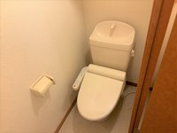 温水洗浄便座完備