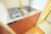 設備仕様は号室により異なる為、現況を優先致します。