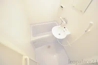 設備・使用は号室により異なる為、現況を優先致します。