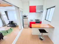 築浅の物件なのでお部屋の中もキレイです♪♪２口コンロ付♪スーパーで食材を買ってきたらすぐにお料理に取り掛かれます！