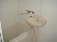 バスルーム・トイレの独立設計で快適な毎日を