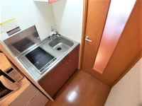 電気コンロなので火災リスクが少なく安心