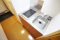 ２口の電気コンロ付きキッチンです♪