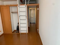 ２階は絨毯仕様です。