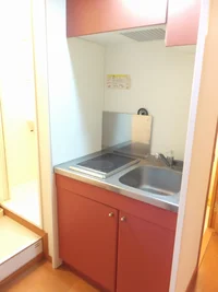 ２口ラジエントヒーター設置済みです。