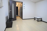 同シリーズの類似となります。現況を優先致します。