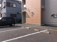 近くの月極め駐車場のご案内も可能です。