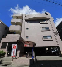 駐輪場あり! 鹿児島中央駅西口徒歩5分でアクセスの良い立地! 敷地外の駐車場ありで車利用される方にもおすすめの物件!