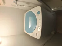 部屋により違いはありますが家具家電付きです。